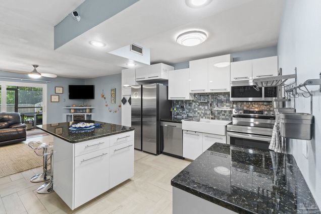 201 Pensacola Beach Rd Unit D6 Gulf Breeze, FL Condo Active - Photo 1 of 25. Opens carousel modal