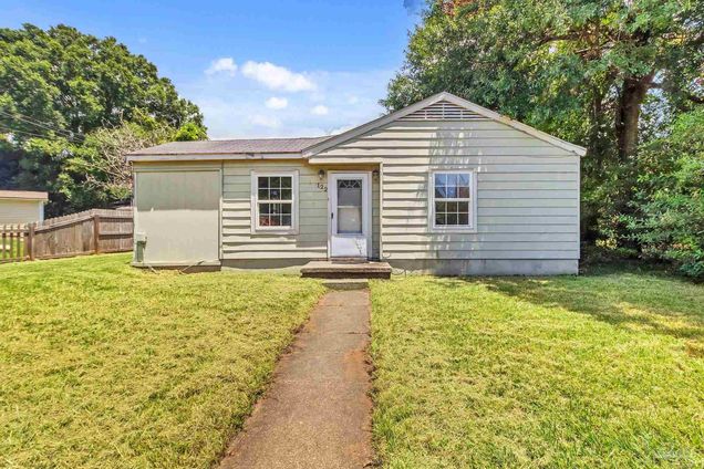 122 State St Pensacola, FL House Active - Photo 1 of 40. Opens carousel modal