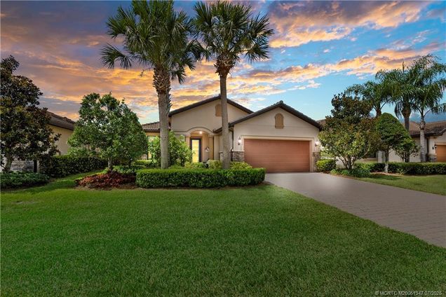 206 SE Courances Drive
