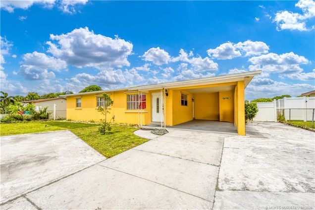 509 NW 2nd Street
