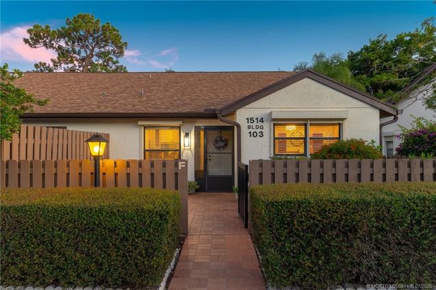 1514 SW Silver Pine Way Unit 103F