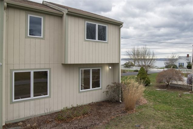 14 Leonard Street Warren, RI House Sold - Photo 1 of 28. Opens carousel modal
