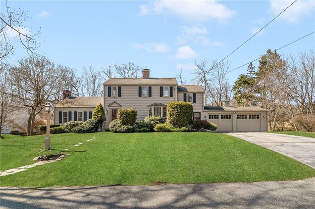 6 Cold Spring Road Barrington, RI House Sold - Photo 1 of 45. Opens carousel modal