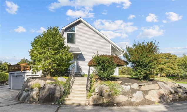 29 Oceanwoods Drive Unit 29 North Kingstown, RI Condo Sold - Photo 1 of 32. Opens carousel modal
