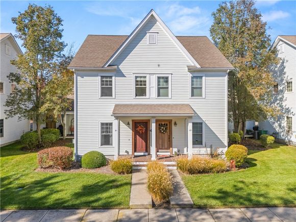 91 Waverly Street Warwick, RI Condo Sold - Photo 1 of 26. Opens carousel modal