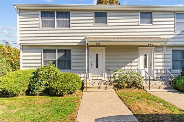 7 Morrill Lane Unit 4 North Providence, RI Condo Sold - Photo 1 of 25. Opens carousel modal