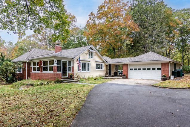 137 Rocky Hill Road Scituate, RI House Sold - Photo 1 of 31. Opens carousel modal
