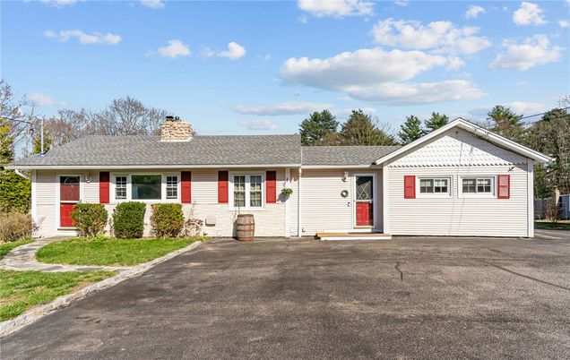 237 Knotty Oak Road Coventry, RI House Sold - Photo 1 of 45. Opens carousel modal