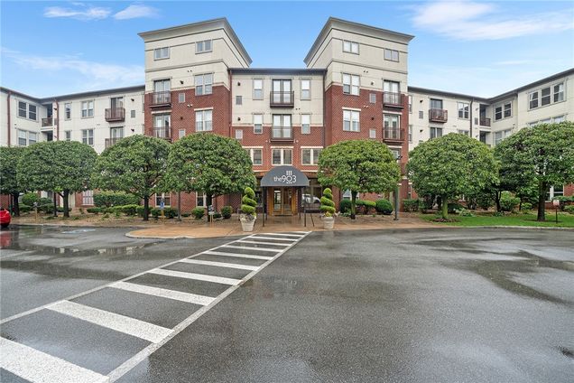 1000 Providence Place Unit 112