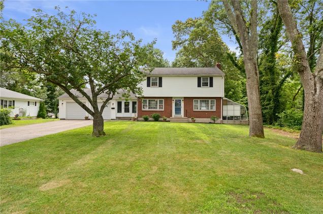 12 Azalea Drive