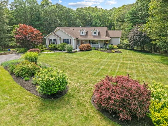 21 Gentry Farm Road