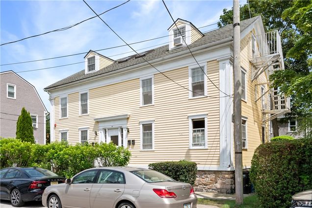 22 Stockholm Street Condominium - 22 Stockholm Street Unit 4 Newport, RI House Active - Photo 1 of 40. Opens carousel modal