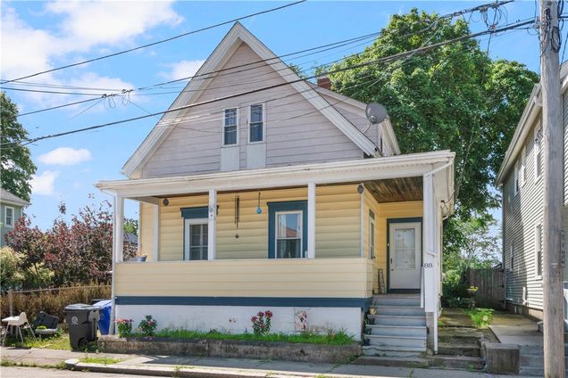 88 Lincoln Avenue East Providence, RI House Active - Photo 1 of 34. Opens carousel modal