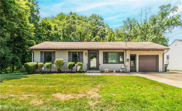 27 Johnson Boulevard Coventry, RI House Active - Photo 1 of 48. Opens carousel modal