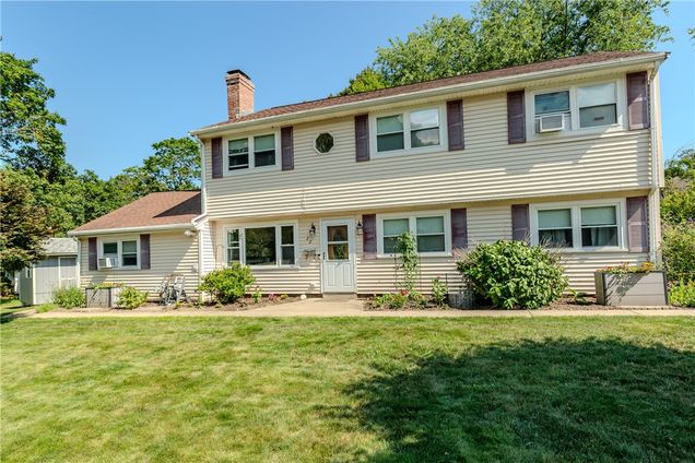 22 Bourbon Place Warwick, RI House Active - Photo 1 of 25. Opens carousel modal