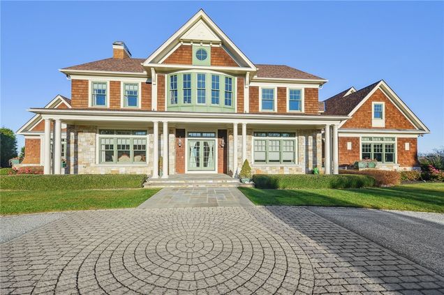 127 Cliff Drive