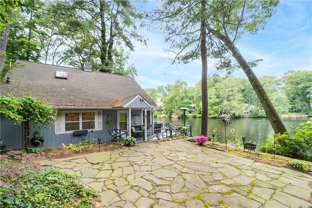 16 Ruff Stone Road