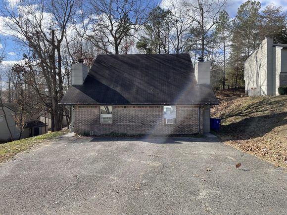 1505/1507 NW Rustic Drive Cleveland, TN Multifamily Active - Photo 1 of 1. Opens carousel modal
