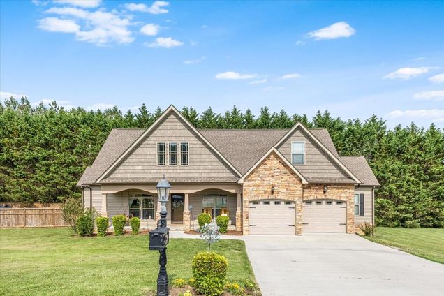 55 E Acorn Drive Rock Spring, GA House Sold - Photo 1 of 49. Opens carousel modal