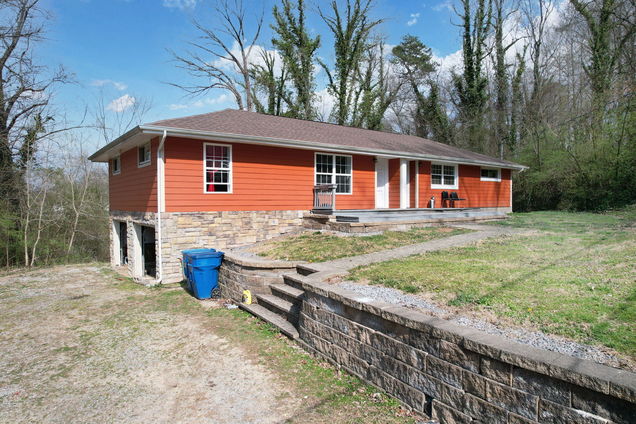 5 Gaylord Drive Chattanooga, TN Multifamily Active - Photo 1 of 6. Opens carousel modal