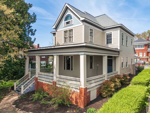 849 Vine Street Chattanooga, TN House Sold - Photo 1 of 1. Opens carousel modal