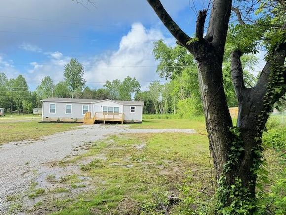 724 Old Cemetery Road