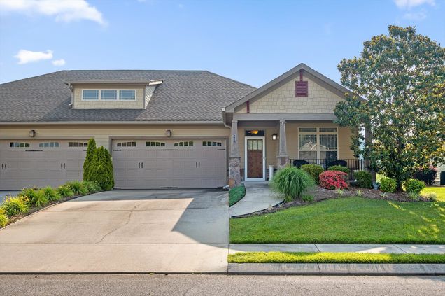4558 Sweet Berry Lane Ooltewah, TN Townhouse Sold - Photo 1 of 46. Opens carousel modal