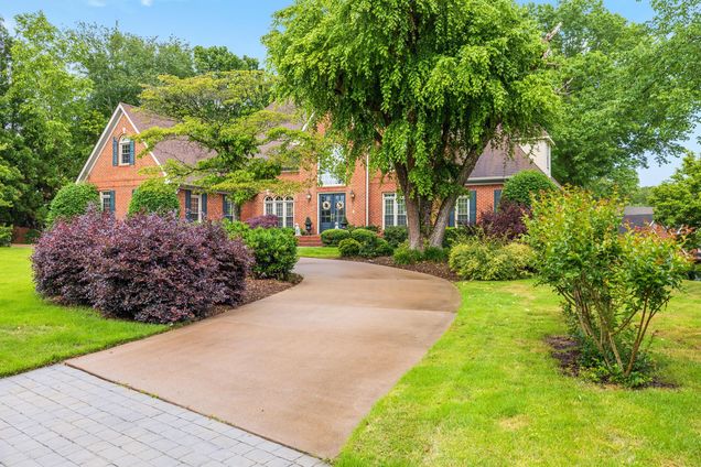 5532 Mountain Breeze Drive Chattanooga, TN House Sold - Photo 1 of 58. Opens carousel modal