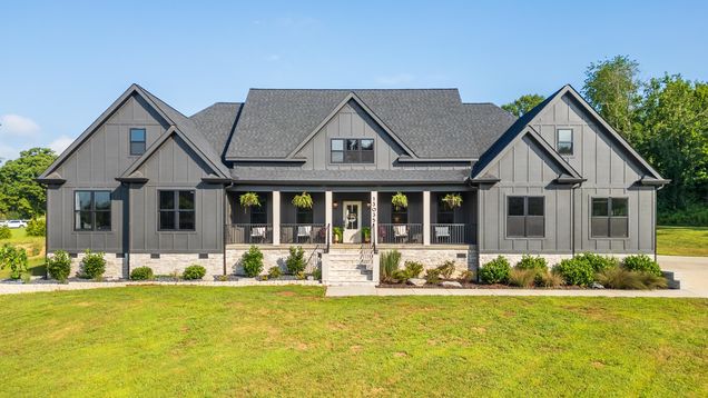 13035 Susan Lane Soddy Daisy, TN House Active - Photo 1 of 50. Opens carousel modal