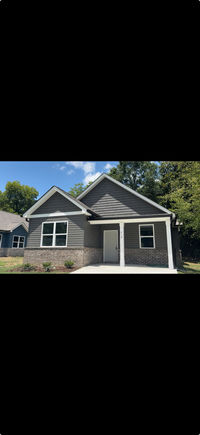 712 Mclemore Street LaFayette, GA House Active - Photo 1 of 9. Opens carousel modal