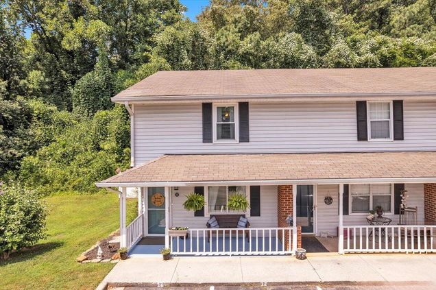 1102 12 Brookwood Lane Unit # 12