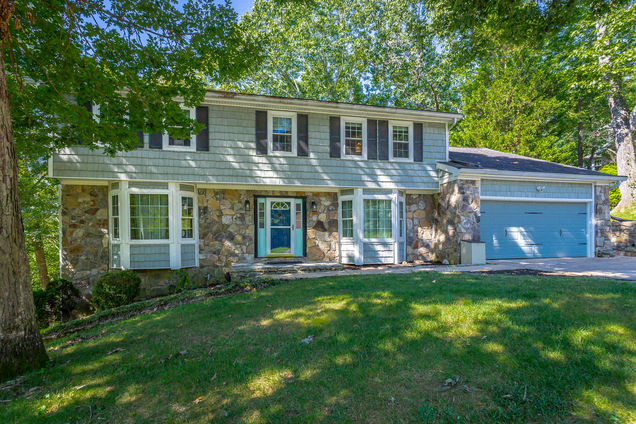 1808 Colonial Shores Drive