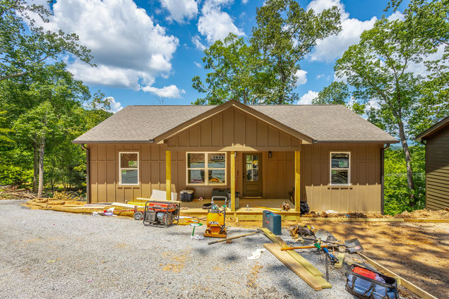 2658 Harrison Pike Chattanooga, TN House Active - Photo 1 of 26. Opens carousel modal