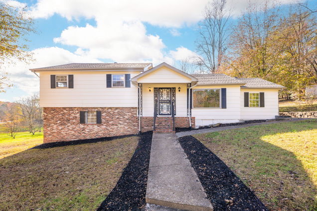 7321 Friendship Lane