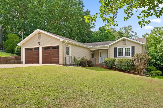 604 Spring Lake Court Chattanooga, TN House Active - Photo 1 of 20. Opens carousel modal
