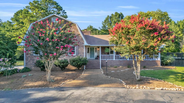 528 Harris Creek Road SW