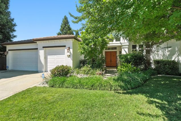 2110 Frascati Drive