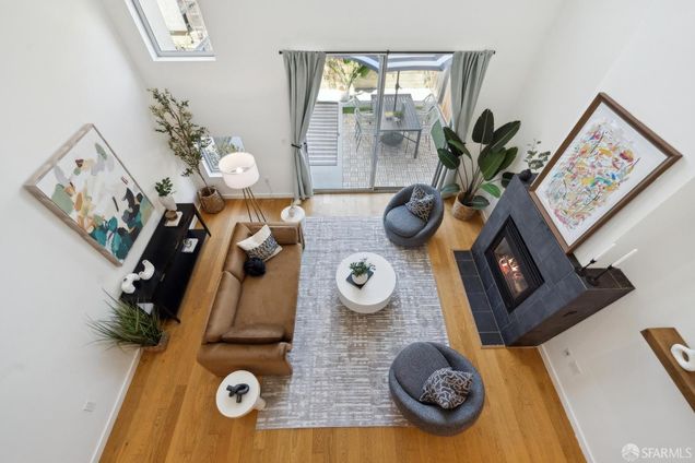 2412 Harrison Street Unit 111