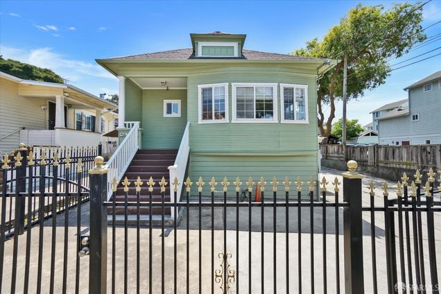 2486 26th Avenue Oakland, CA Multifamily Active - Photo 1 of 45. Opens carousel modal