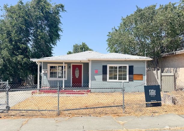 50 Mims Avenue