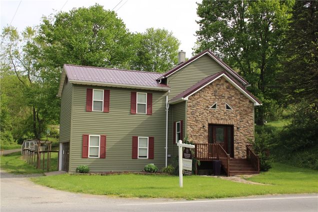 165 Main Street S Mahoning/Plumville, PA House Sold - Photo 1 of 22. Opens carousel modal