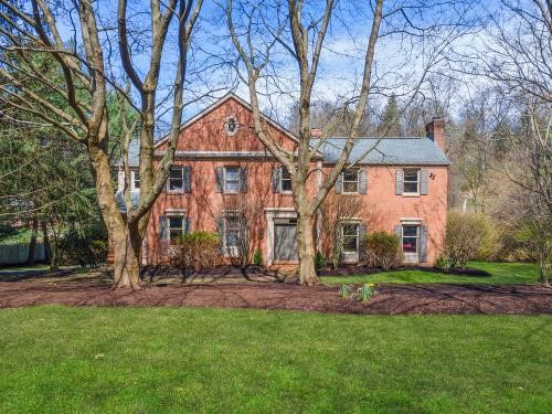 612 Twin Pine Road Fox Chapel, PA House Sold - Photo 1 of 50. Opens carousel modal
