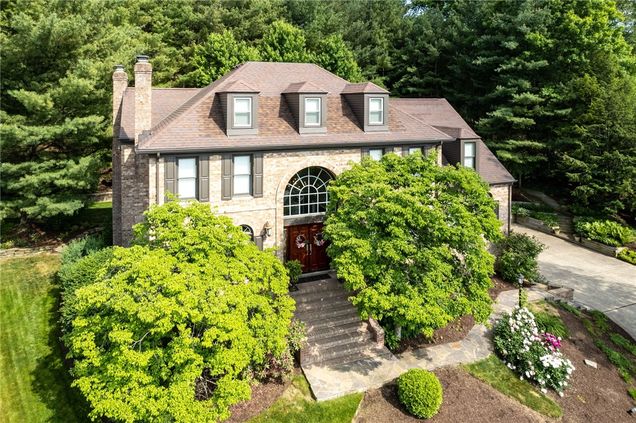 125 Cidar Lane McMurray, PA House Sold - Photo 1 of 49. Opens carousel modal