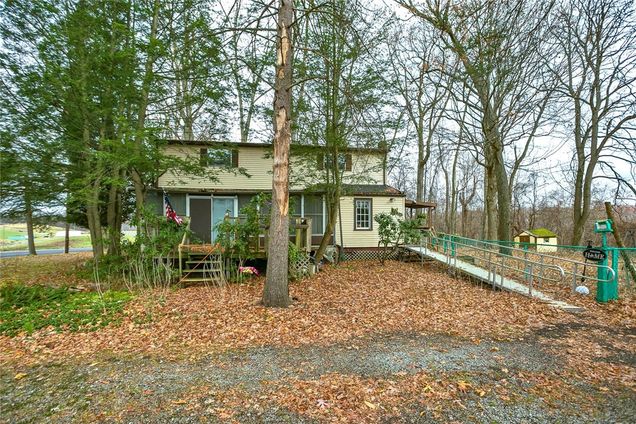 5459 Logan Ferry Rd Municipality of Murrysville, PA House Contingent - Photo 1 of 25. Opens carousel modal