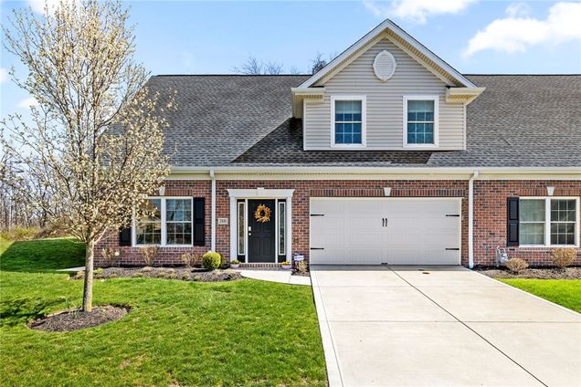 2881 E May St Castle Shannon, PA Townhouse Sold - Photo 1 of 39. Opens carousel modal