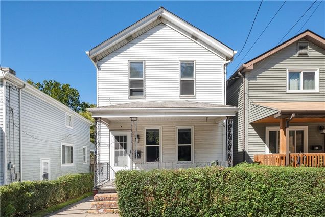21 Ambridge Ave