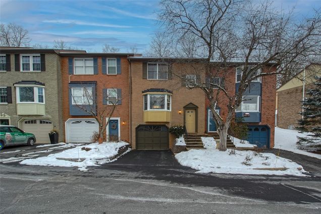 941 Trillium Trl Bethel Park, PA Townhouse Contingent - Photo 1 of 26. Opens carousel modal