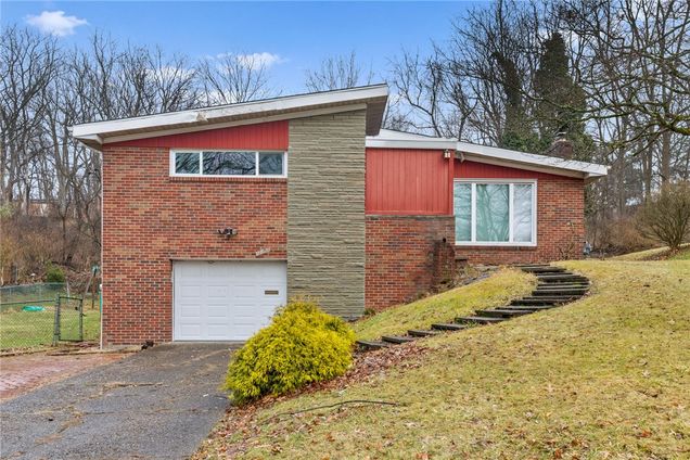 1154 Colgate Drive Monroeville, PA House Sold - Photo 1 of 30. Opens carousel modal