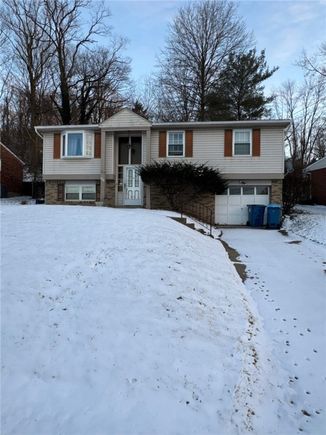 868 Cedarwood Dr