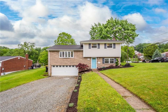 930 Havenwood Dr Bethel Park, PA House Sold - Photo 1 of 23. Opens carousel modal